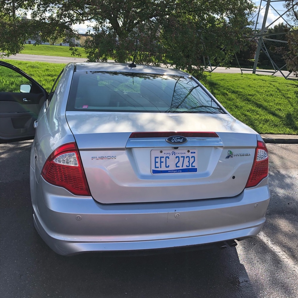Car - Picture 4 of 7